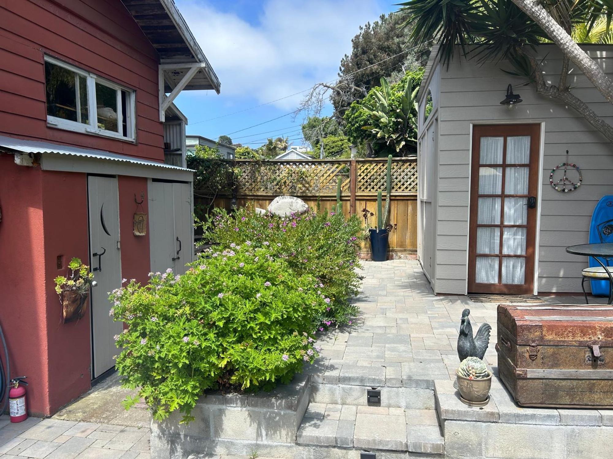 Big Red Lodge Cottage San Diego Exteriör bild